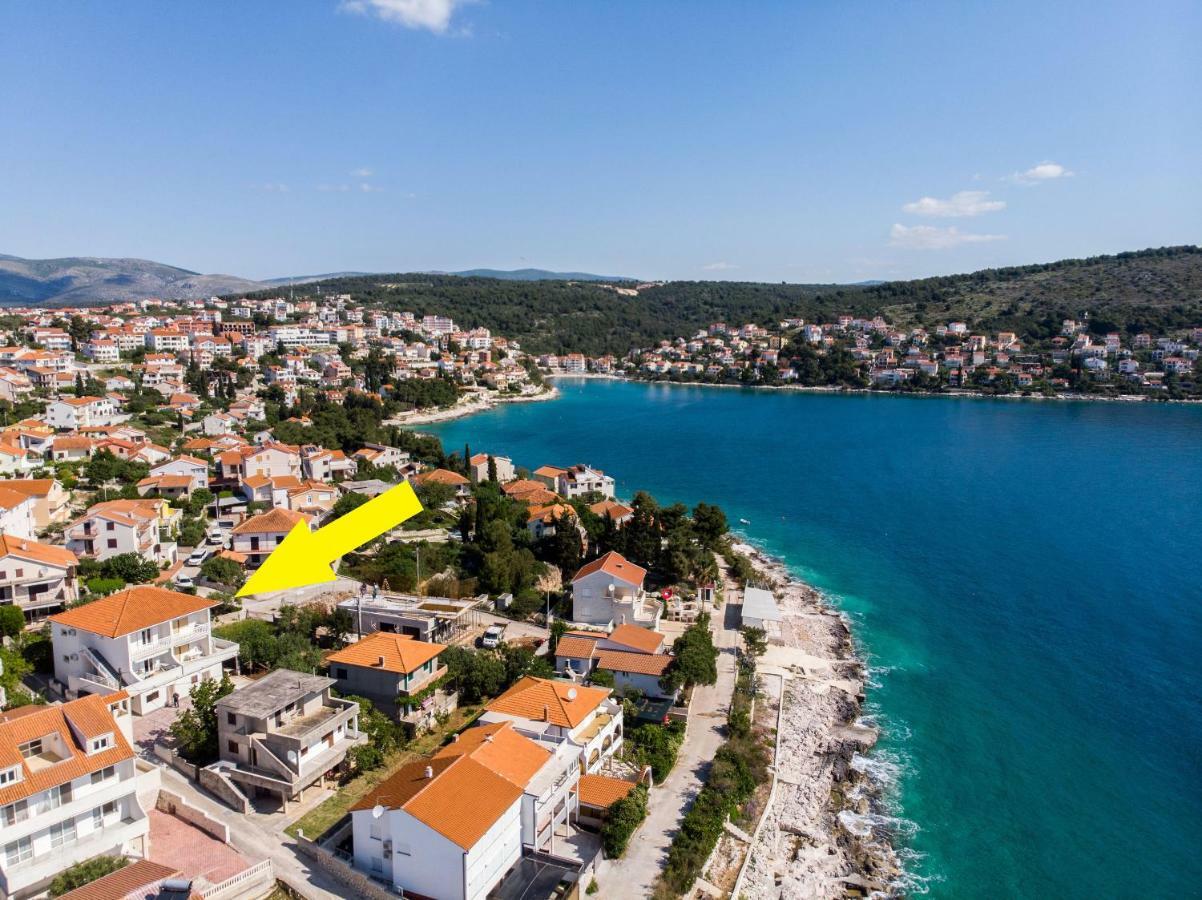 Apartments Vinka Trogir Extérieur photo